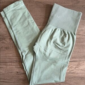NVGTN Light Green Leggings